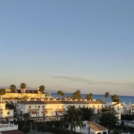 Apartment,two Terraces,parking & Wifi شقة *